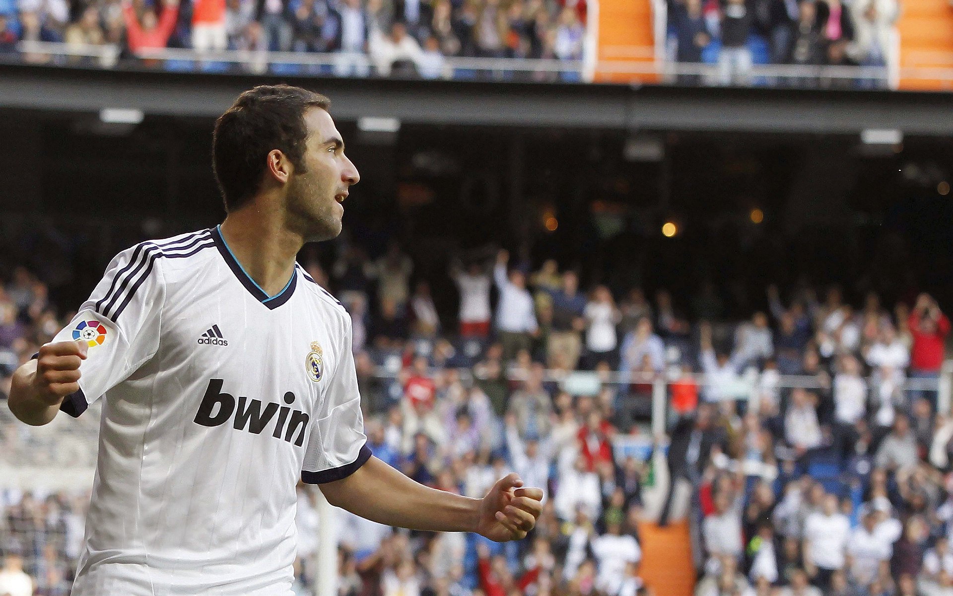 从丹麦翻盘几内亚到东决关键战，逆转背后的竞技哲学